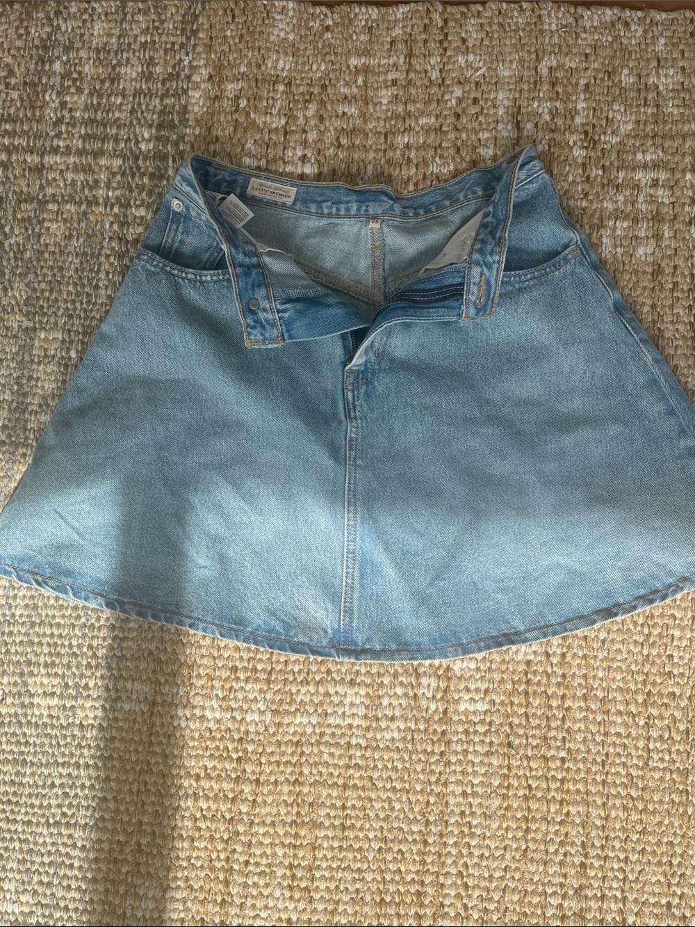 Levi’s Premium Light Wash Denim Circle Skirt — Women's Flared Mini